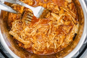 shredded chipotle chicken in instant pot