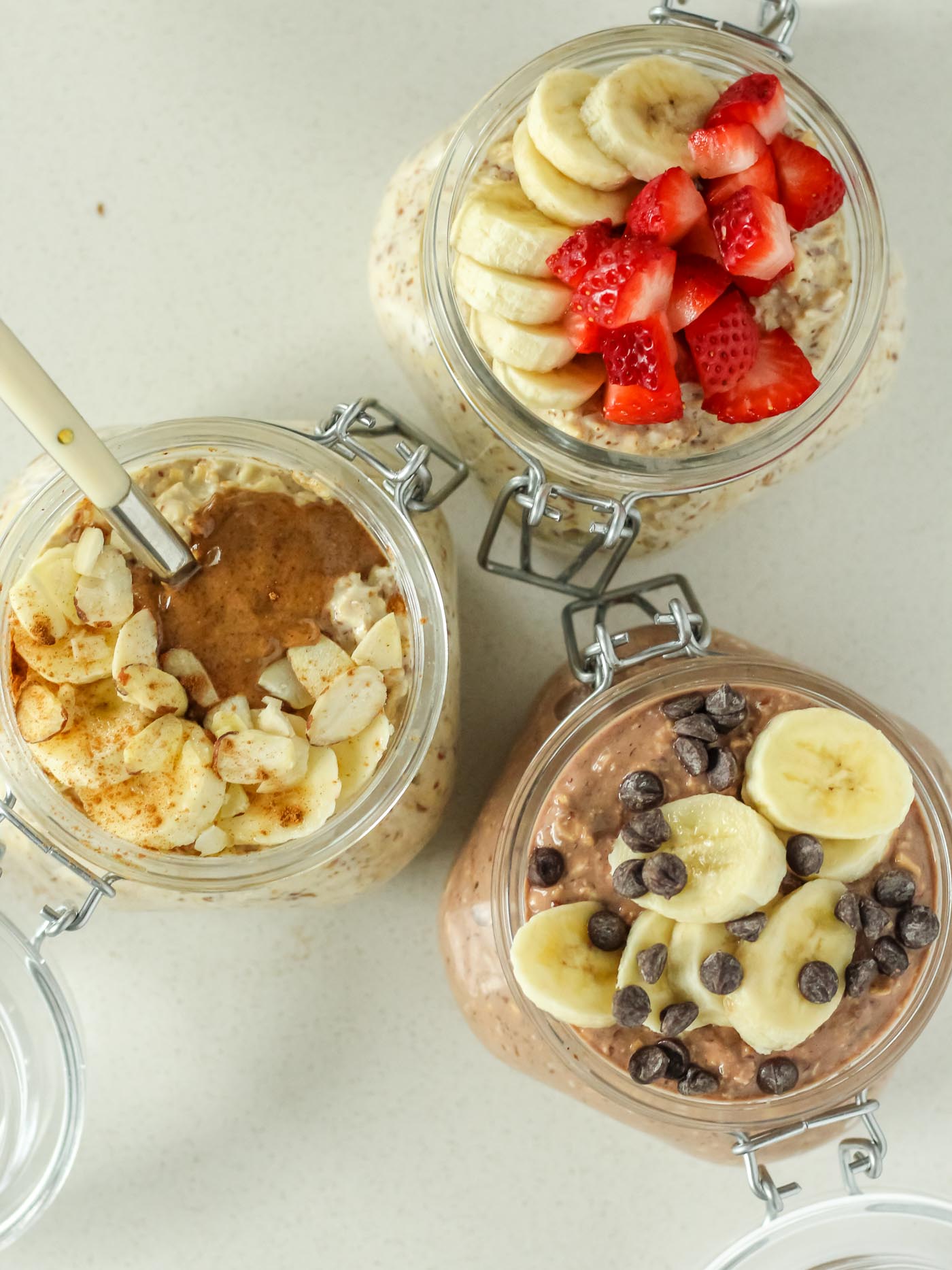 Strawberry Banana Overnight Oats - Hey Nutrition Lady